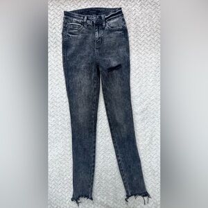 Flying Monkey Distressed Charcoal High Rise Frayed Hem Skinny Jeans 22
